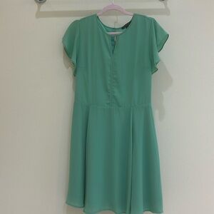 Banana Republic size 8 green dress
